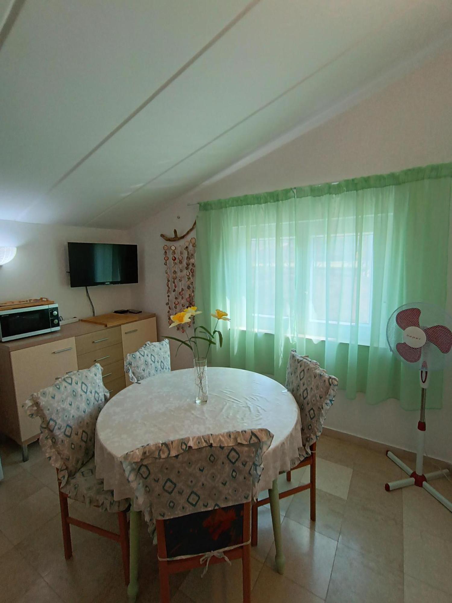 Levak Apartments - Apt. 1 Pjescana Uvala Exteriér fotografie